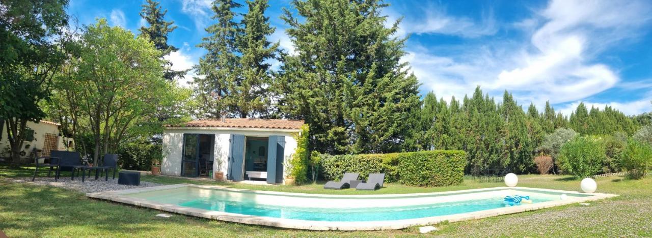 Les cabanons de l'Oliveraie Pernes-les-Fontaines Extérieur photo